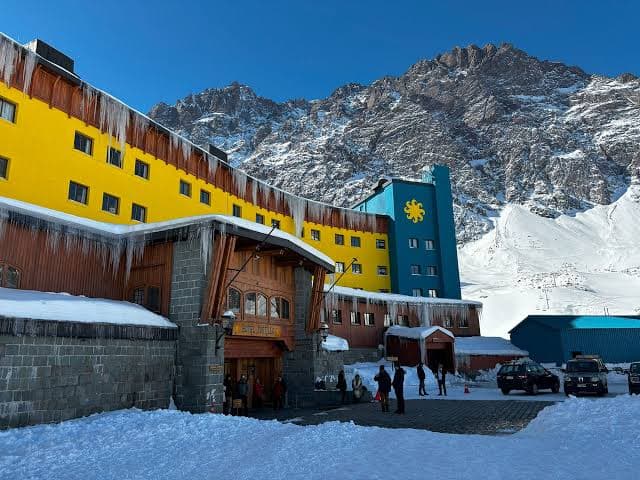 Portillo y Laguna del Inca